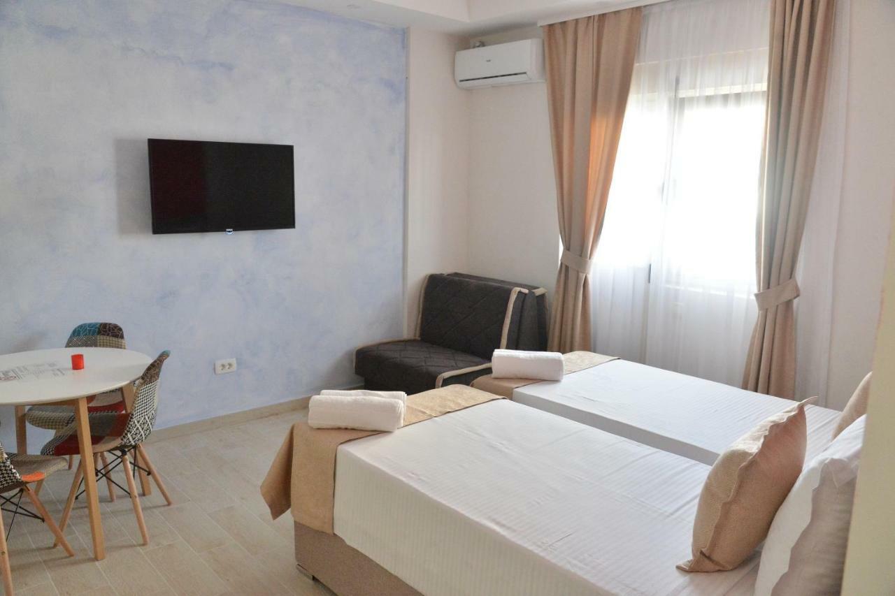 Helada Apartments Тиват Екстер'єр фото